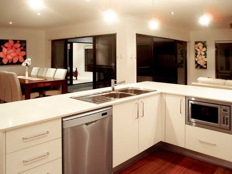 19 Lanier Close, OXENFORD QLD 4210, Oxenford - Thumbnail 2