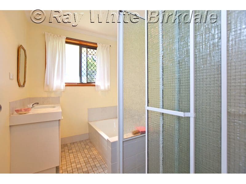 51  Charles Canty Drive, WELLINGTON POINT QLD 4160, Wellington Point - Thumbnail 5