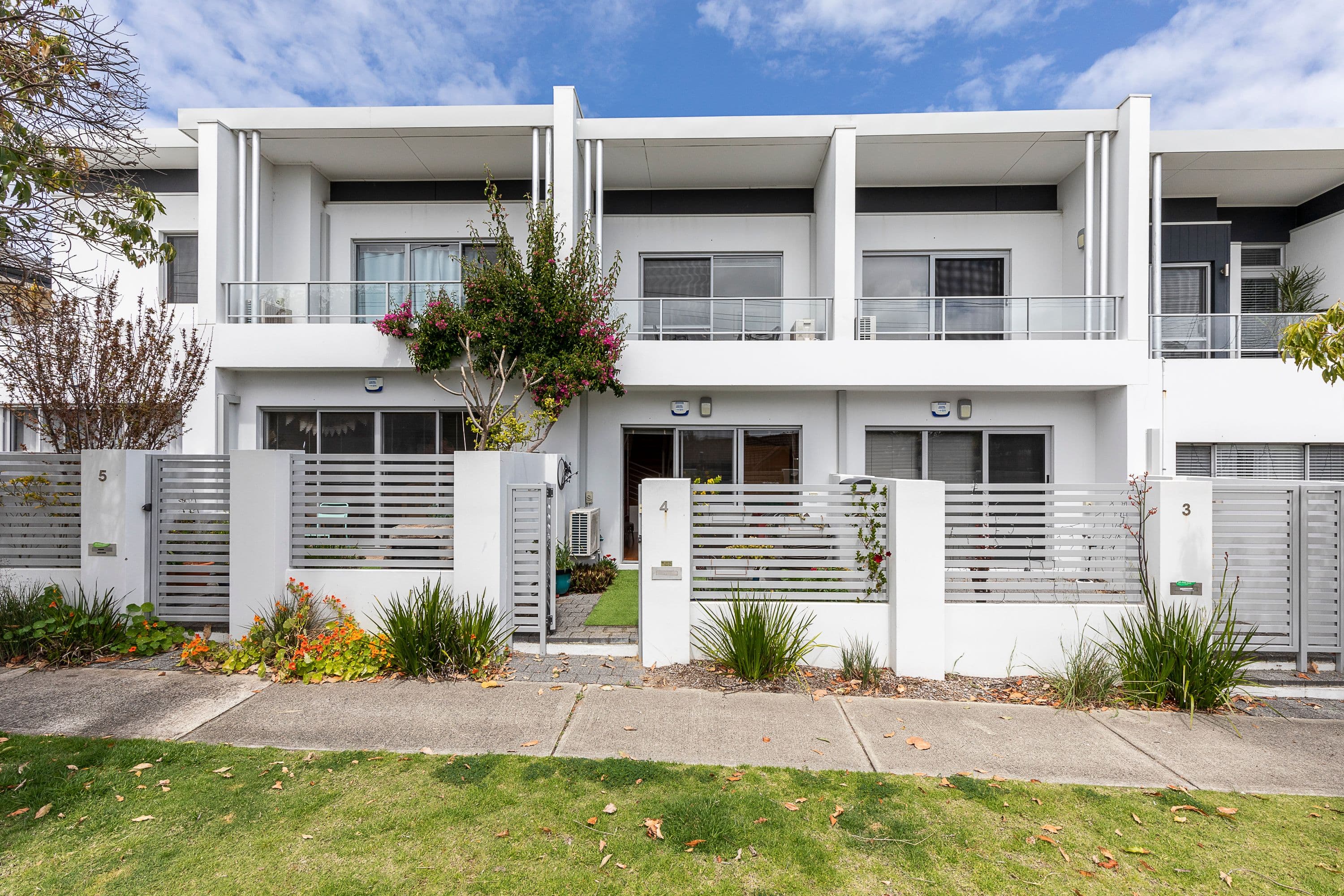 22 Jugan Street, Mount Hawthorn WA 6016, Mount Hawthorn - Image 1