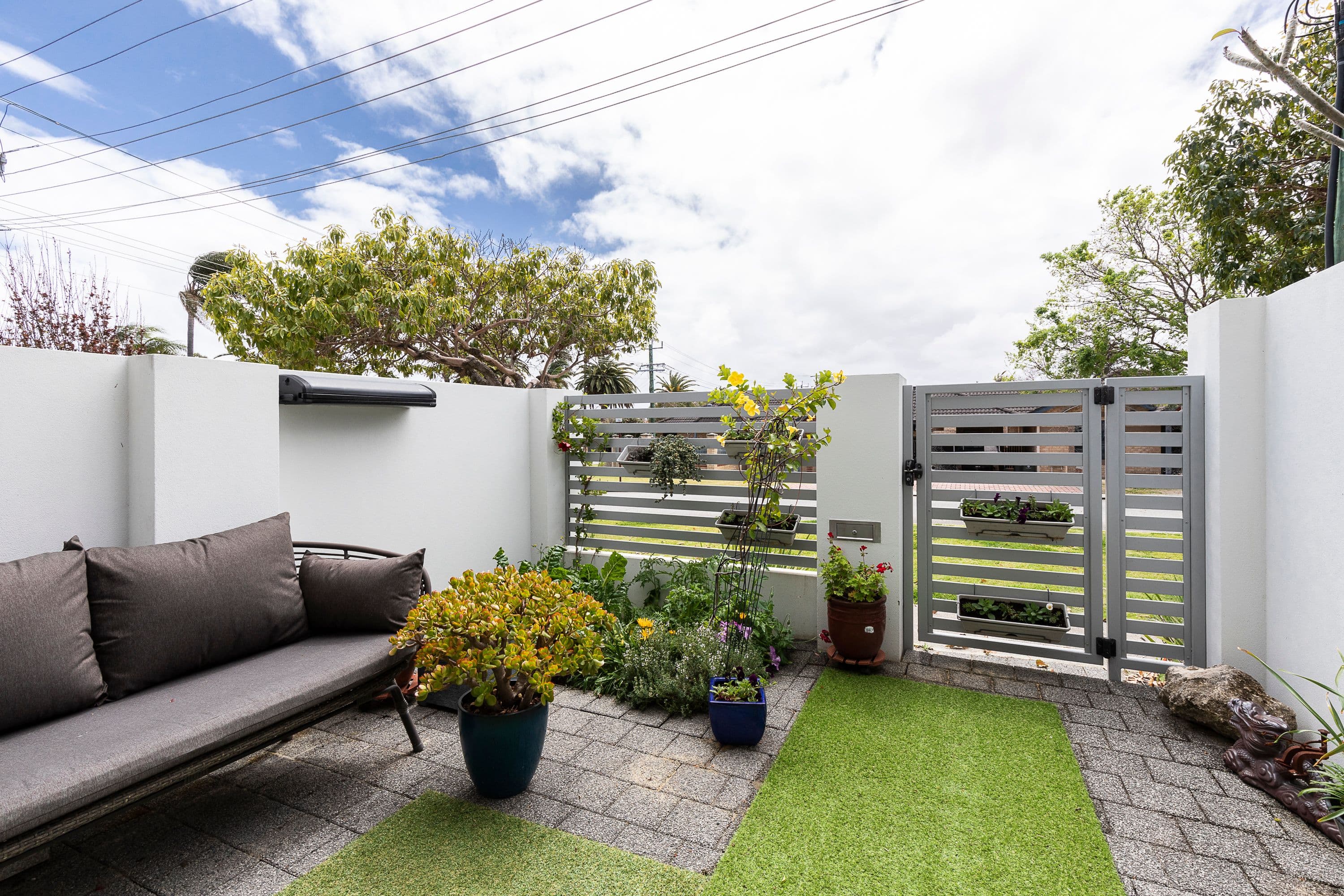 22 Jugan Street, Mount Hawthorn WA 6016, Mount Hawthorn - Thumbnail 2
