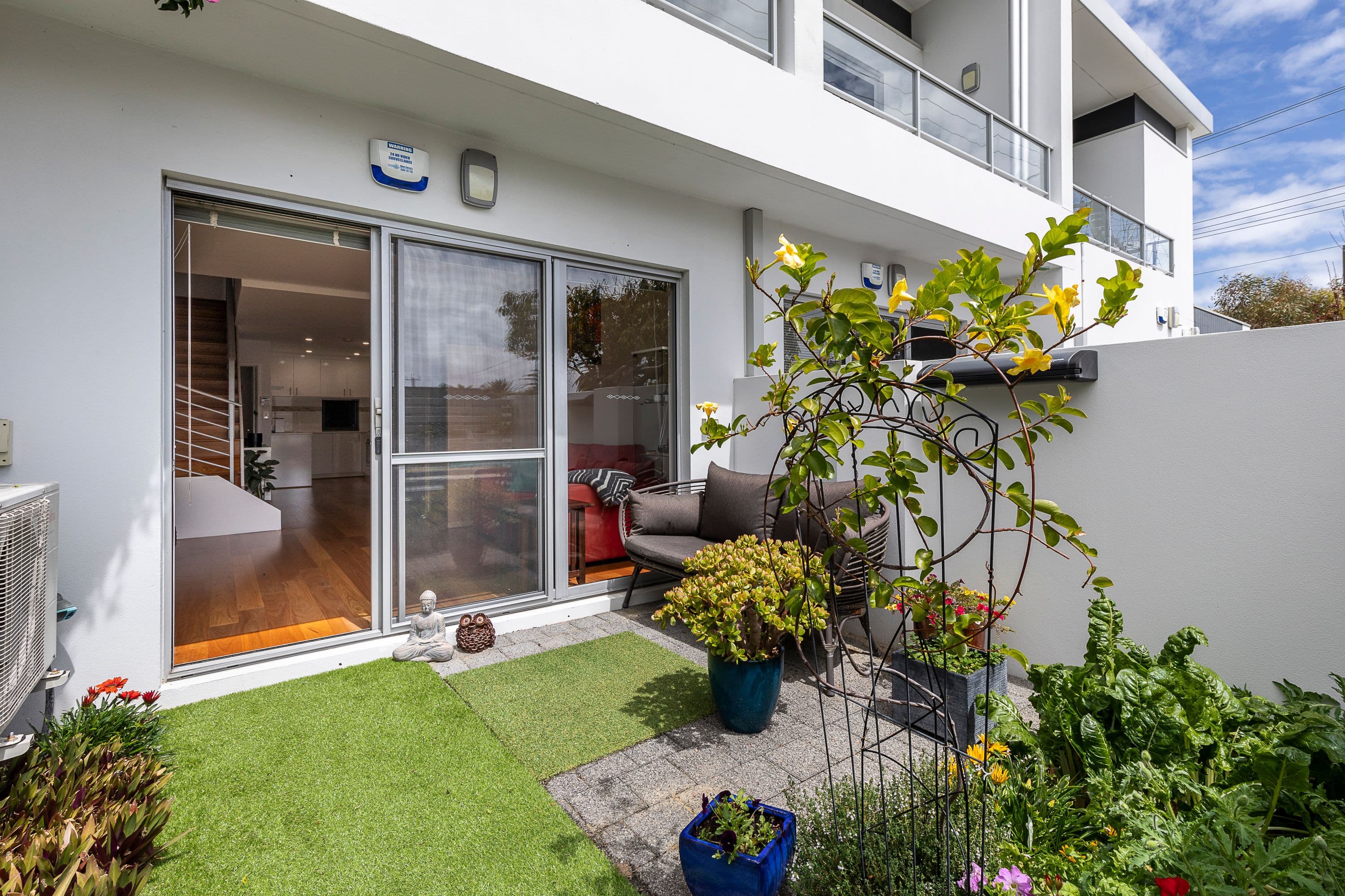22 Jugan Street, Mount Hawthorn WA 6016, Mount Hawthorn - Thumbnail 3