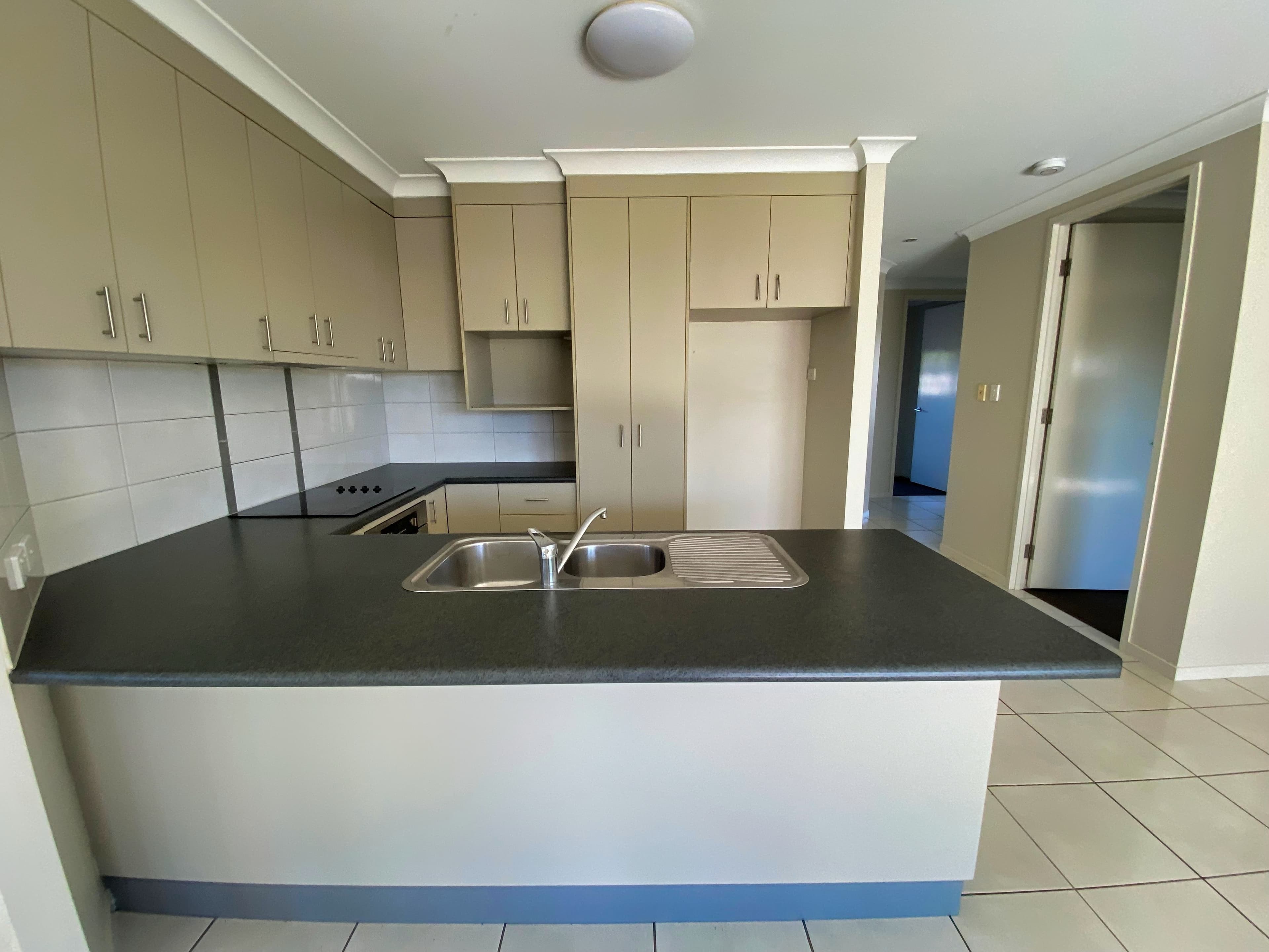 41 Pacific Avenue, Sarina QLD 4737, Sarina - Thumbnail 3
