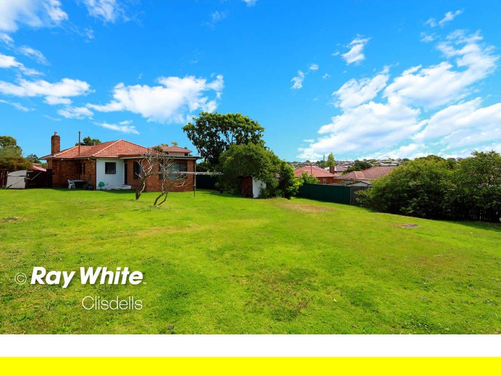 5 Astron Crescent, BEXLEY NORTH NSW 2207, Bexley North - Thumbnail 2