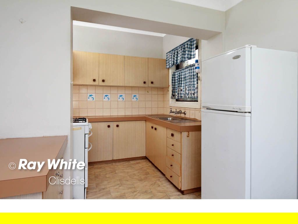 5 Astron Crescent, BEXLEY NORTH NSW 2207, Bexley North - Thumbnail 3