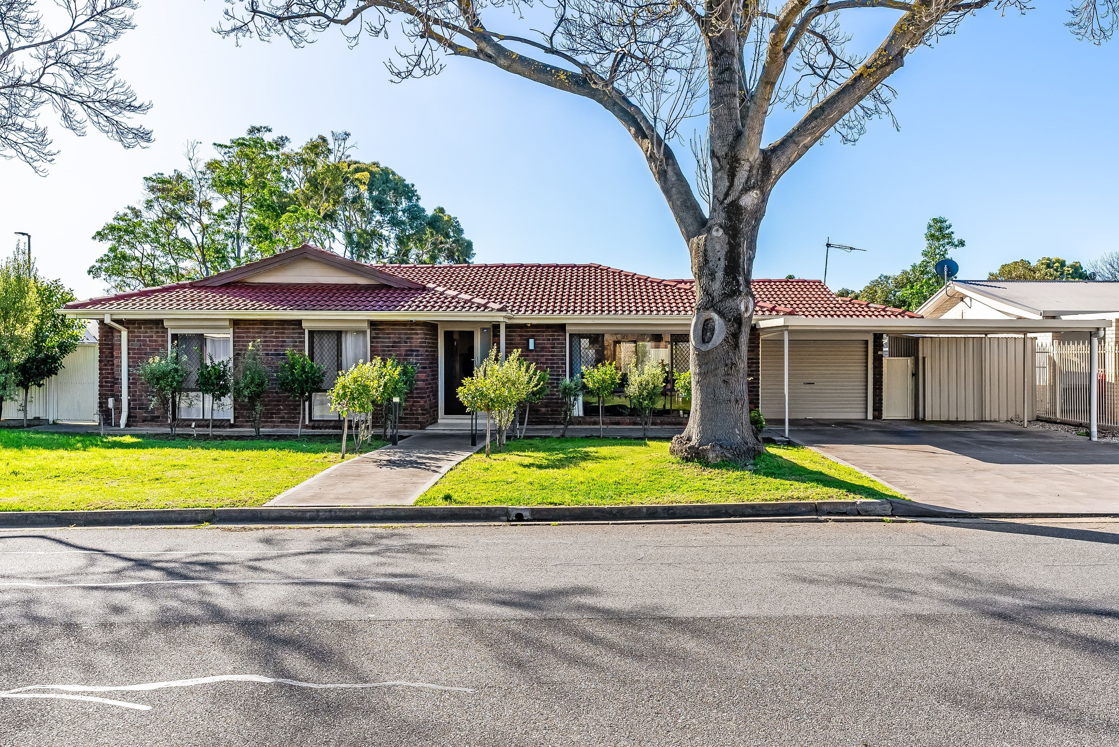 27 Masters Avenue, Marion SA 5043, Marion - Image 1