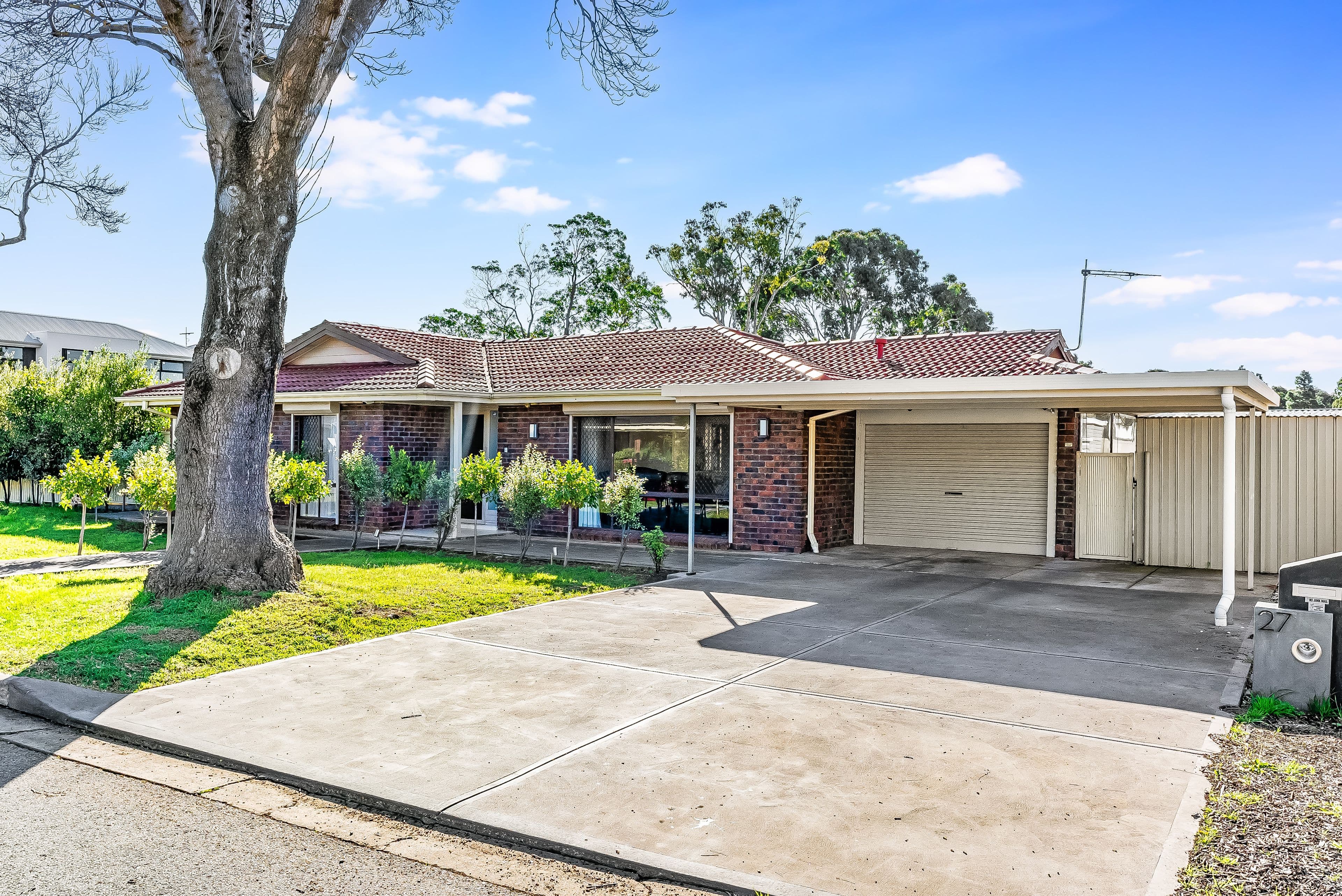 27 Masters Avenue, Marion SA 5043, Marion - Thumbnail 2