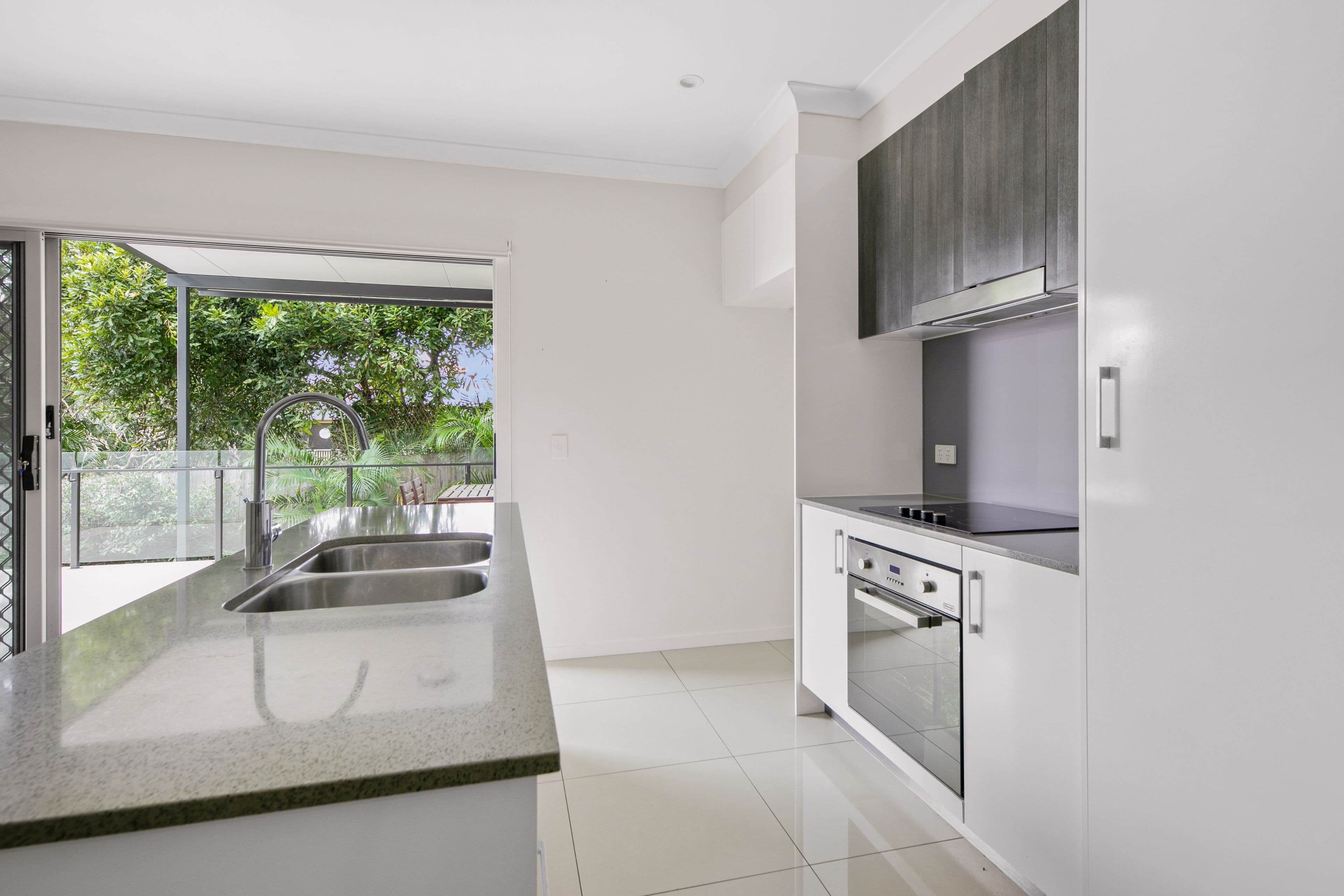 28 Dinmore Street, Moorooka QLD 4105, Moorooka - Thumbnail 3