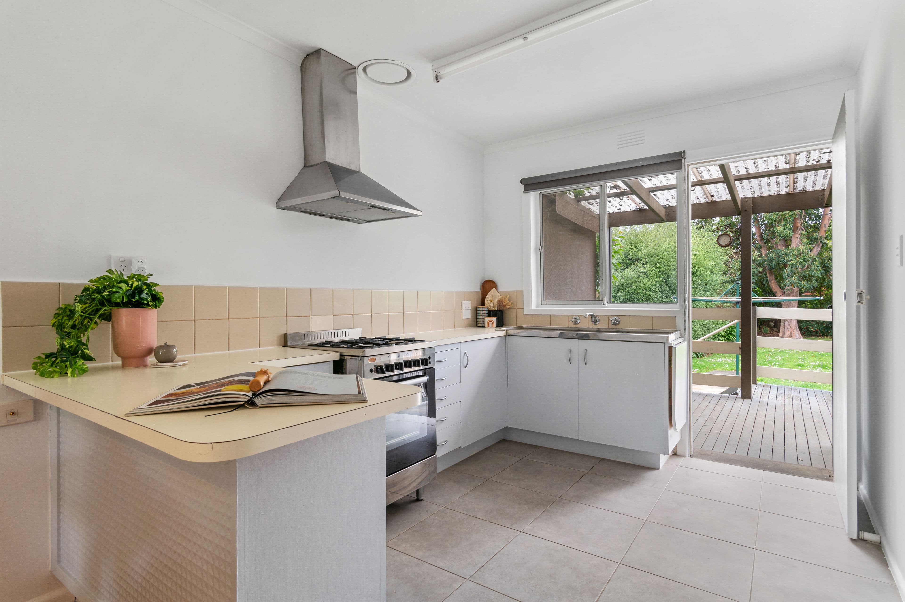 68 Orange Grove, Bayswater VIC 3153, Bayswater - Thumbnail 3