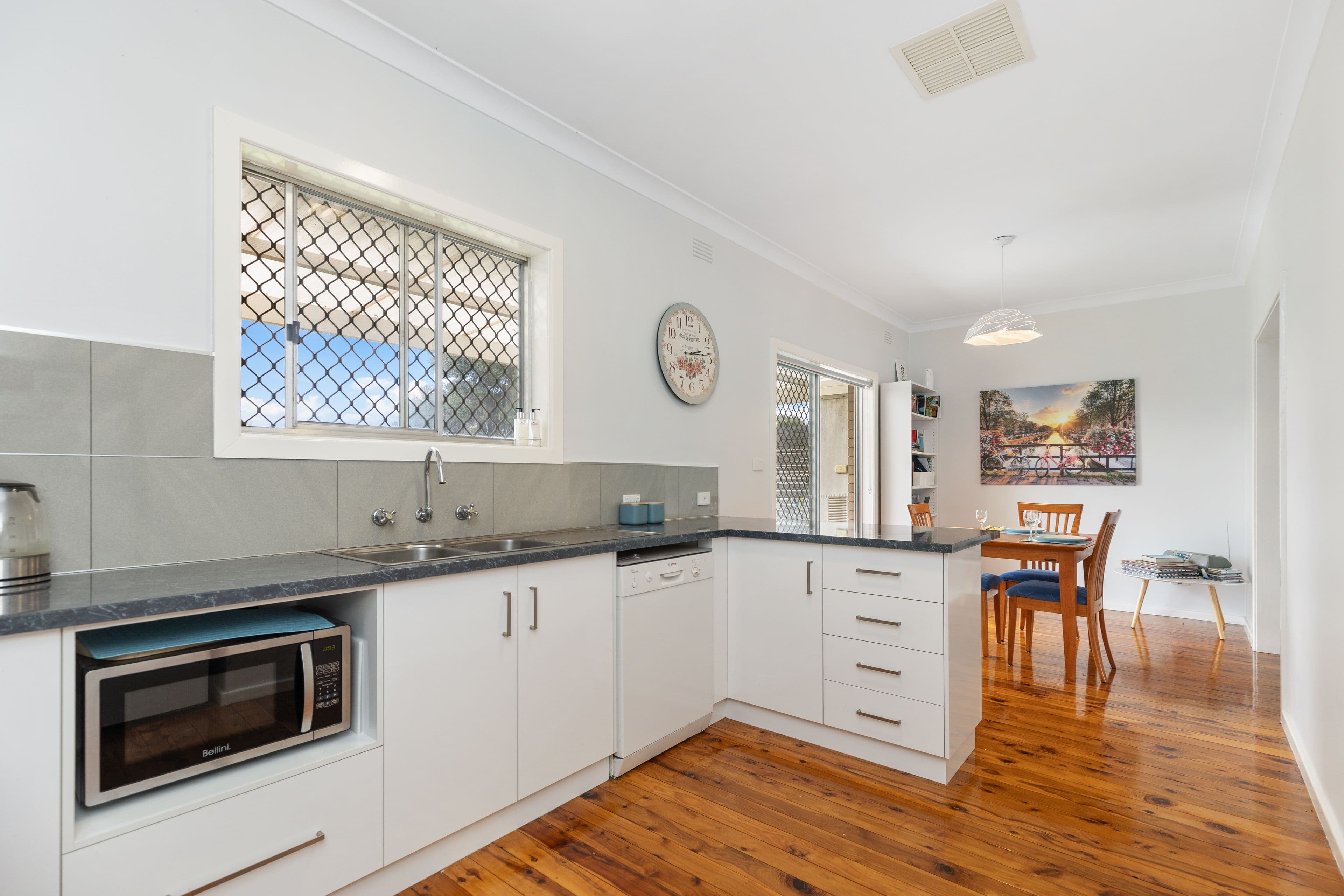 22 Macarthur Street, Ashmont NSW 2650, Ashmont - Thumbnail 4