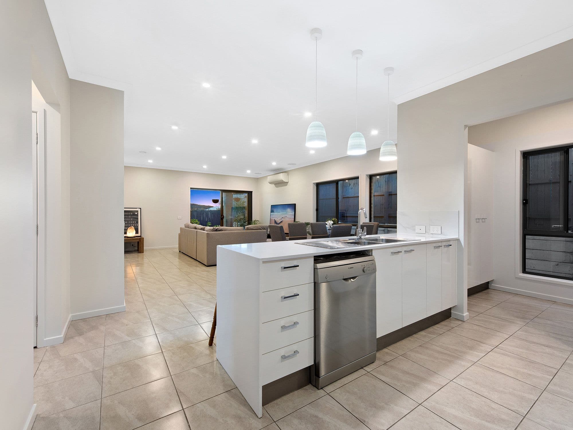 69 Nevis Road, Ripley QLD 4306, Ripley - Thumbnail 4