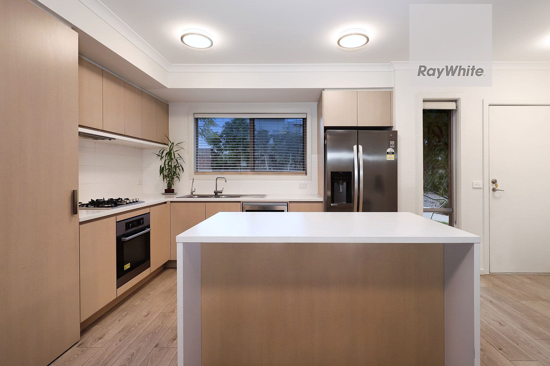 4 Treestone Walk, Westmeadows VIC 3049, Westmeadows - Thumbnail 3