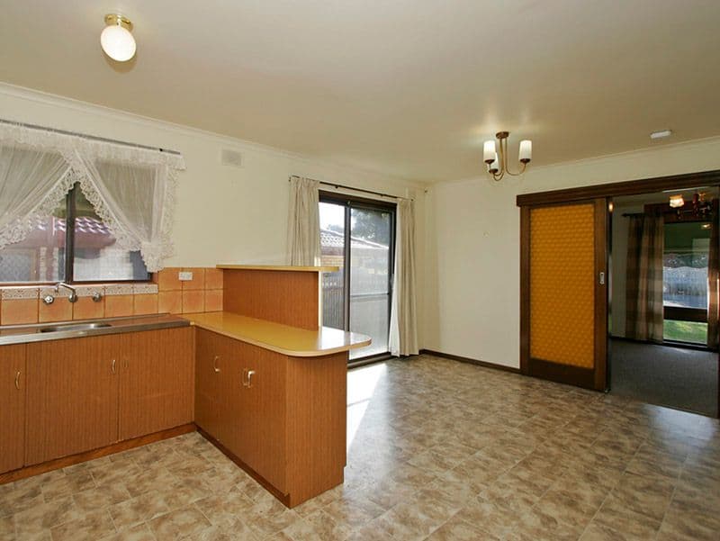 6 Bruce Avenue, CHRISTIES BEACH SA 5165, Christies Beach - Thumbnail 4