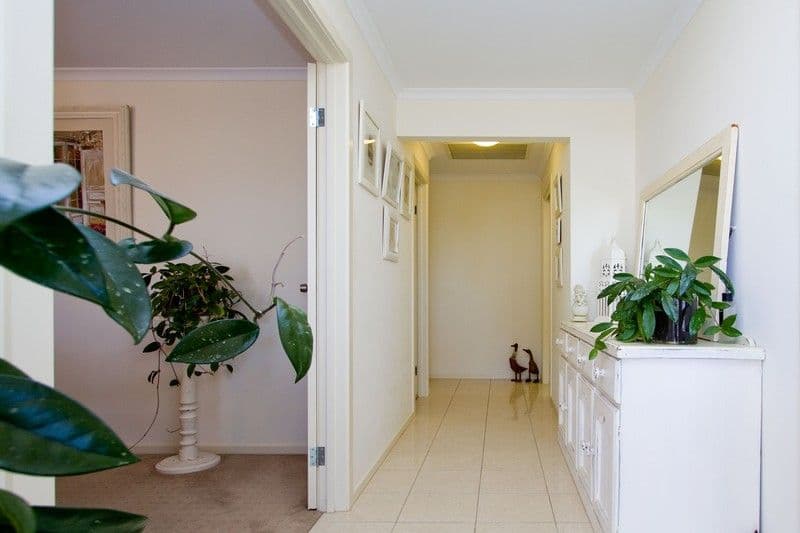 18 Alderney Avenue, CLEARVIEW SA 5085, Clearview - Thumbnail 2