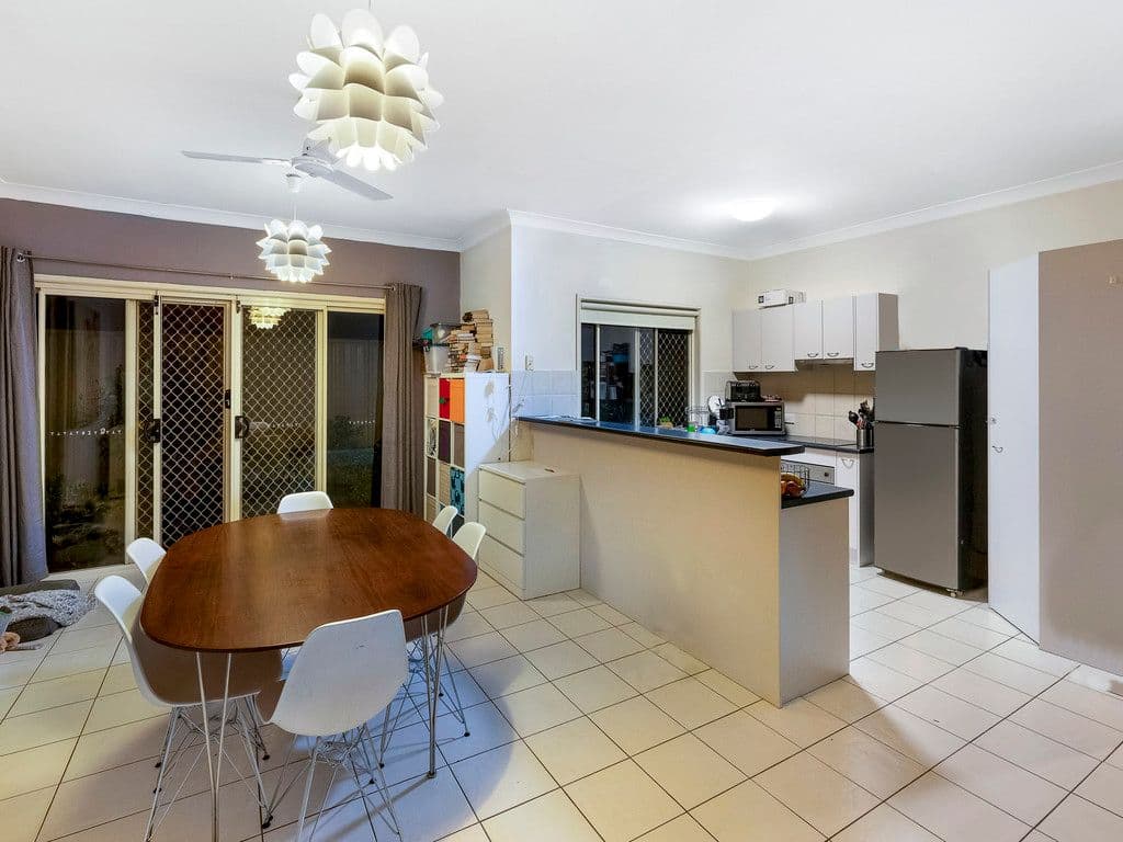 32 Ebony Place, Stretton QLD 4116, Stretton - Thumbnail 4