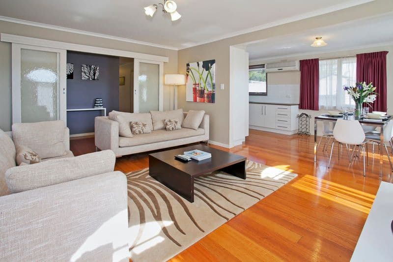 8 Polwarth Crescent, BELMONT VIC 3216, Belmont - Thumbnail 2