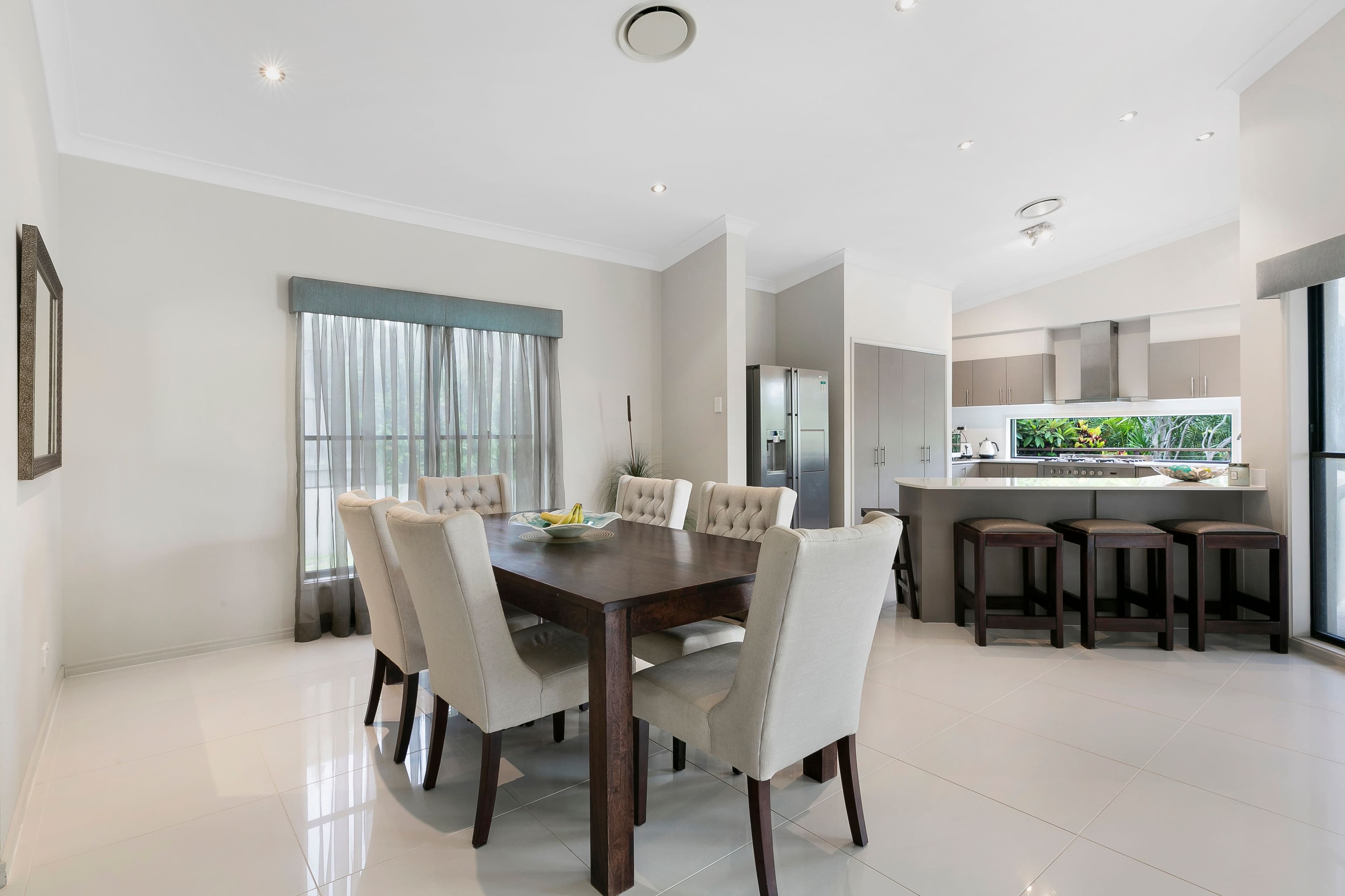 44 Harmsworth Road, Pacific Pines QLD 4211, Pacific Pines - Thumbnail 4