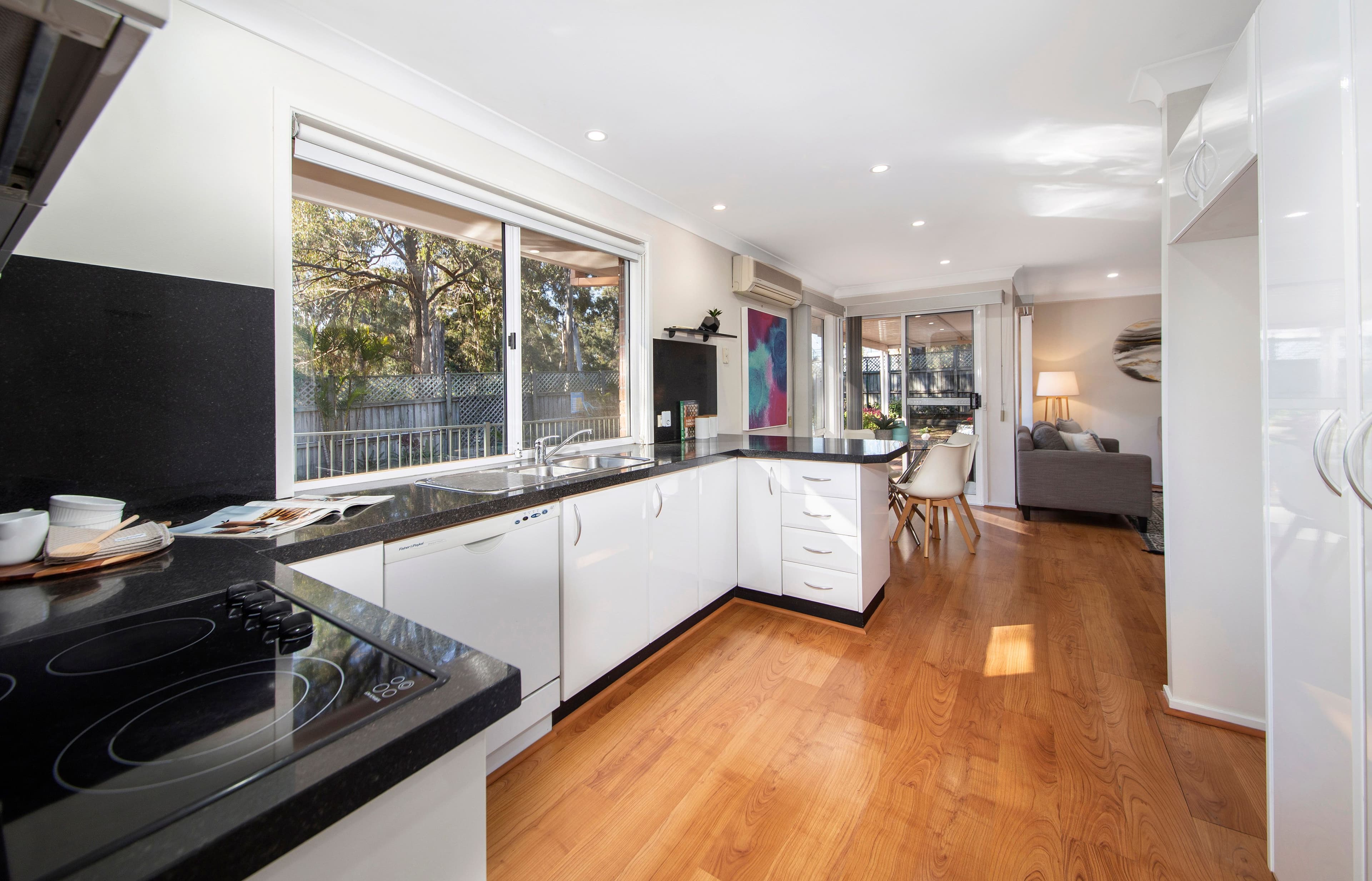 9 Sycamore Grove, Menai - Thumbnail 4