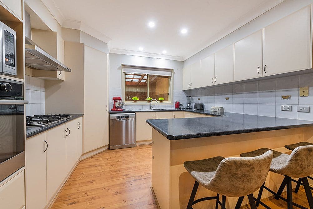 25 Stonehaven Avenue, Cranbourne VIC 3977, Cranbourne - Image 1