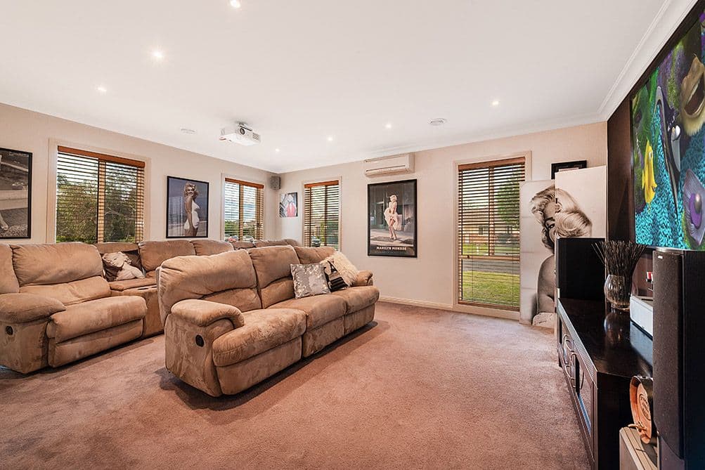 25 Stonehaven Avenue, Cranbourne VIC 3977, Cranbourne - Thumbnail 6