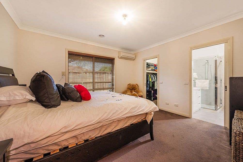 25 Stonehaven Avenue, Cranbourne VIC 3977, Cranbourne - Thumbnail 7