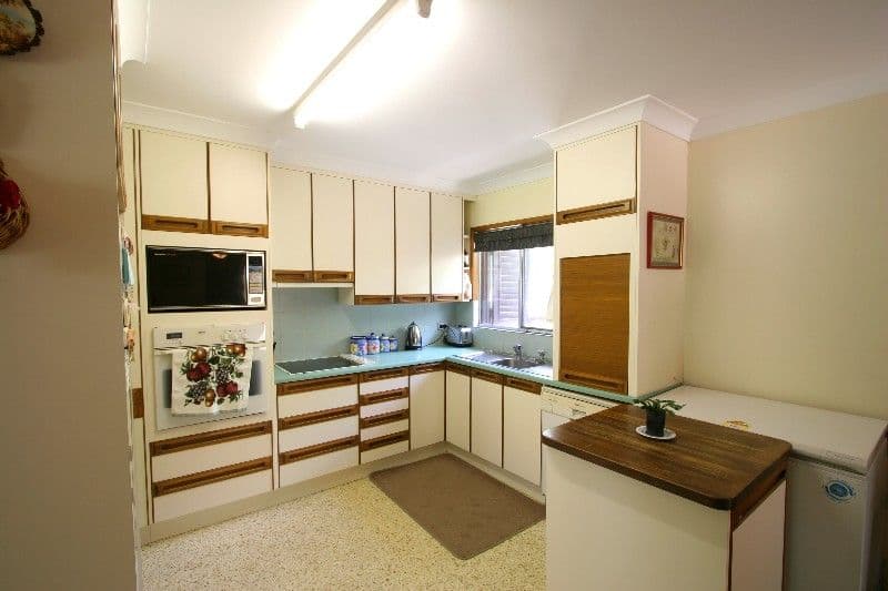 14 Carrington Road, BUNDABERG QLD 4670, Bundaberg Central - Thumbnail 5