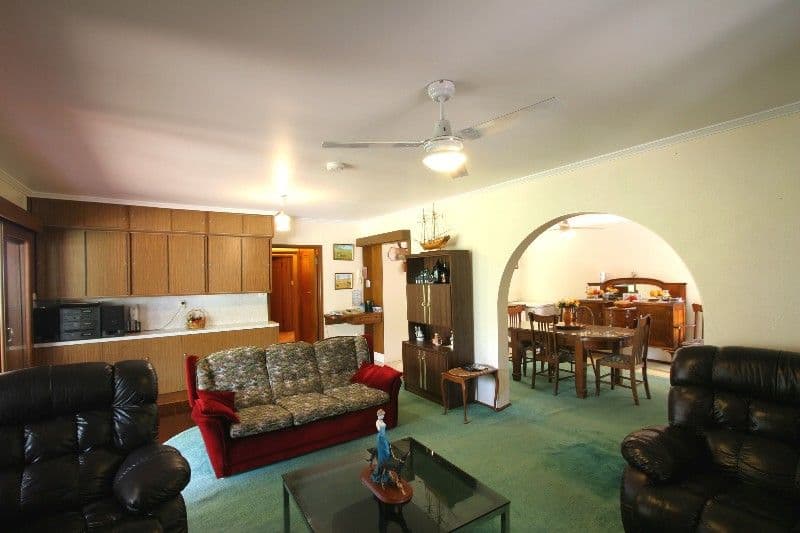 14 Carrington Road, BUNDABERG QLD 4670, Bundaberg Central - Thumbnail 8