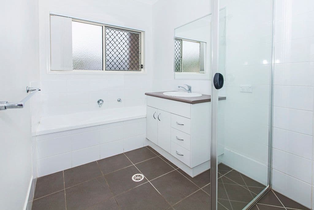 43 Quinn Close, Augustine Heights QLD 4300, Augustine Heights - Thumbnail 5