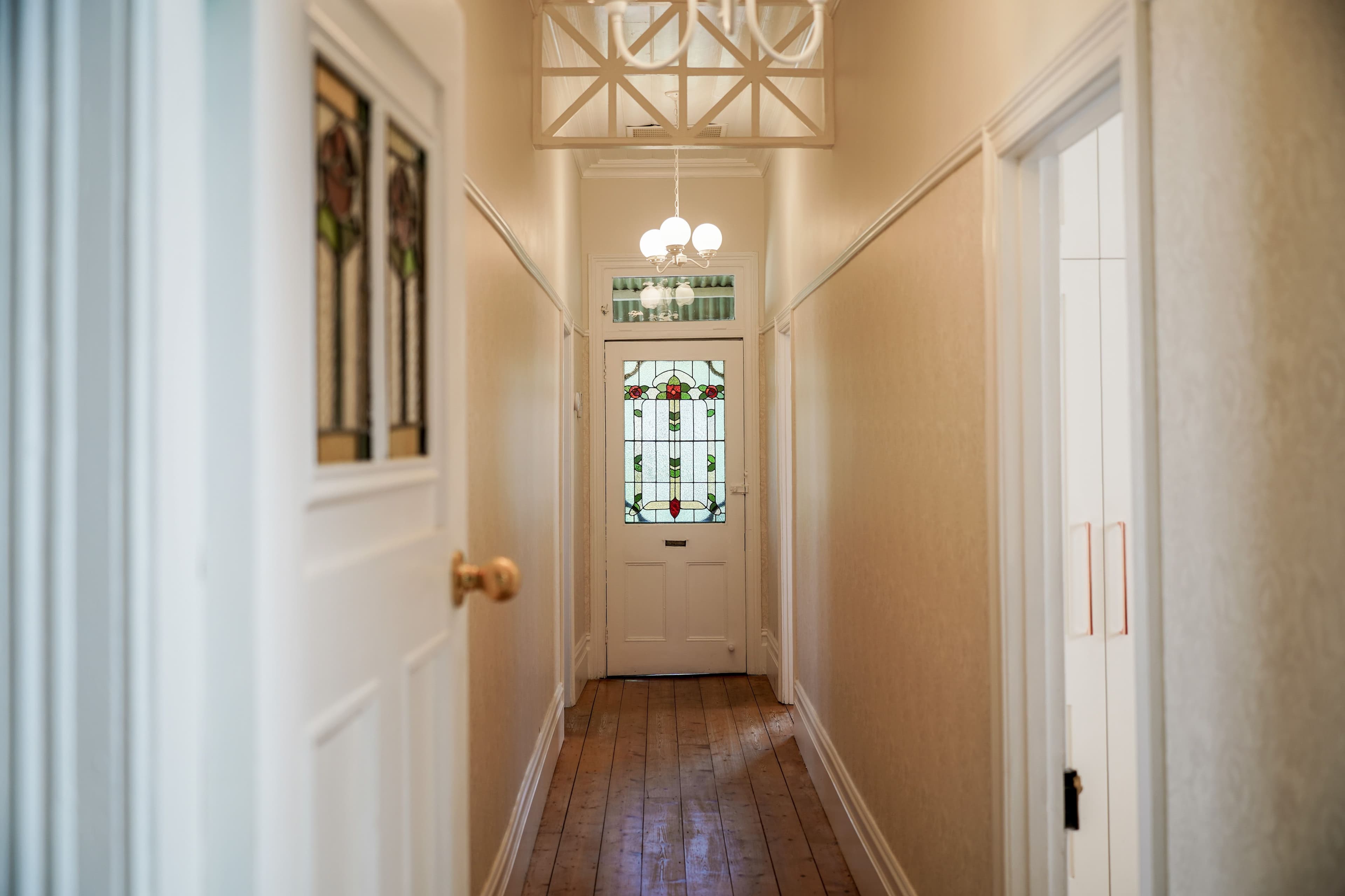9 Yaldwyn Street East, Kyneton VIC 3444, Kyneton - Thumbnail 2