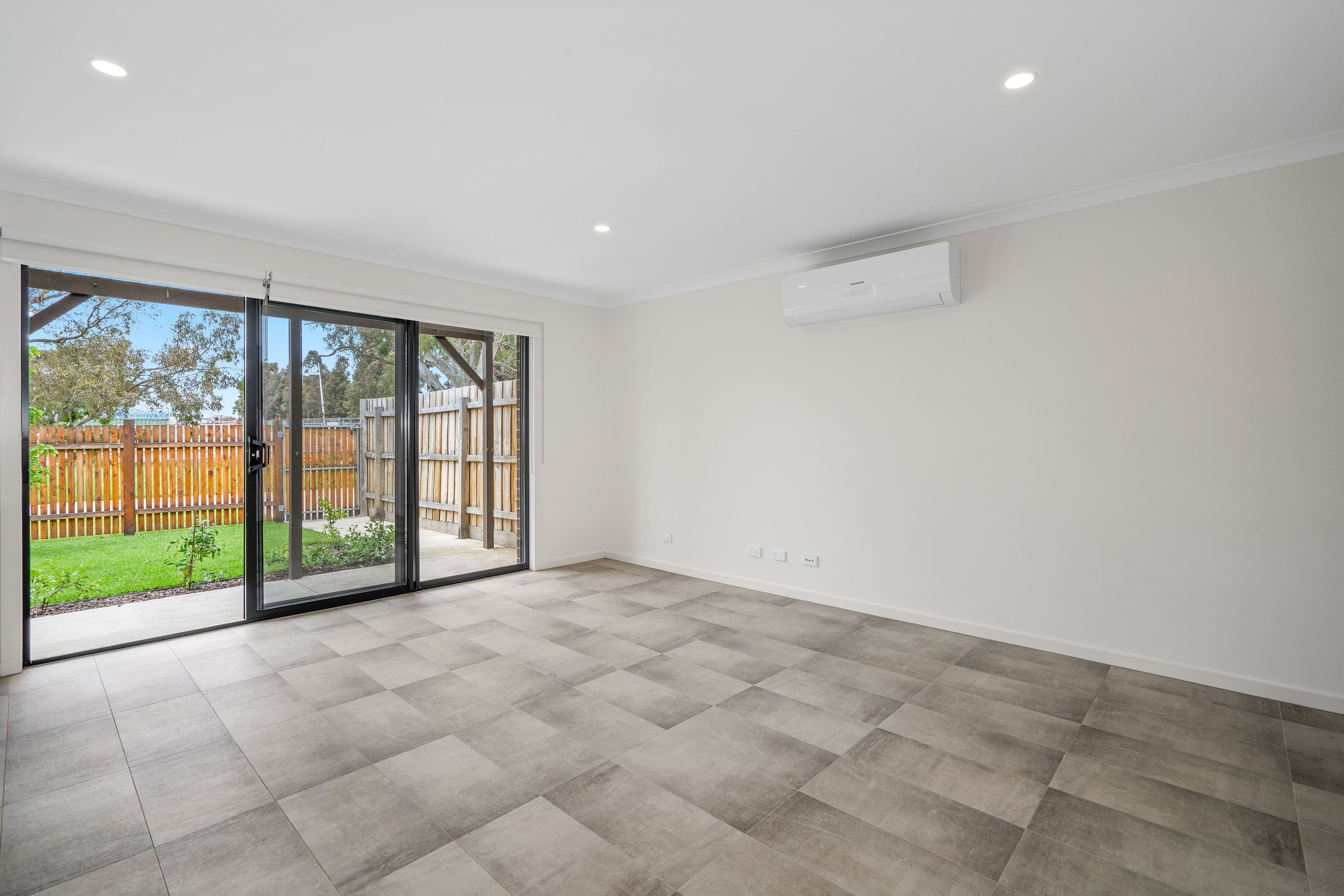 4 Nilgiri Lane, South Morang VIC 3752, South Morang - Thumbnail 4