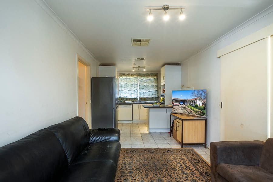 24 Bayview Crescent, Hoppers Crossing VIC 3029, Hoppers Crossing - Thumbnail 3