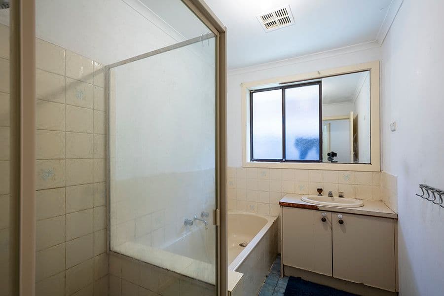 24 Bayview Crescent, Hoppers Crossing VIC 3029, Hoppers Crossing - Thumbnail 8
