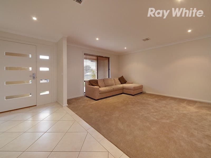 19 Treecreeper Street, THURGOONA NSW 2640, Thurgoona - Thumbnail 4