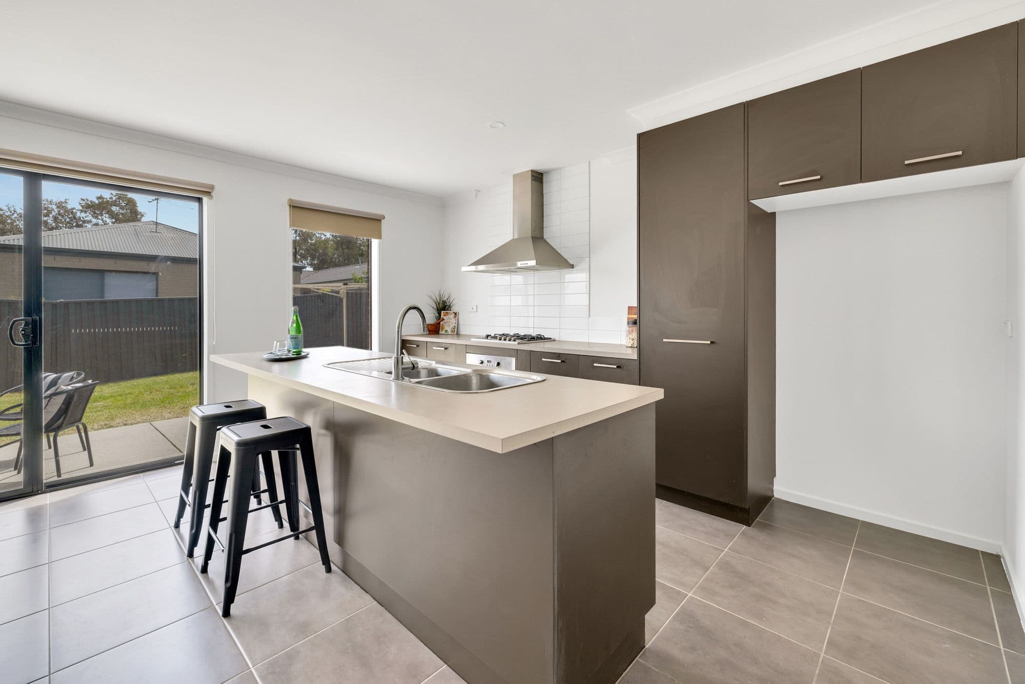 112 Kinglake Drive, MANOR LAKES VIC 3024, Manor Lakes - Thumbnail 3