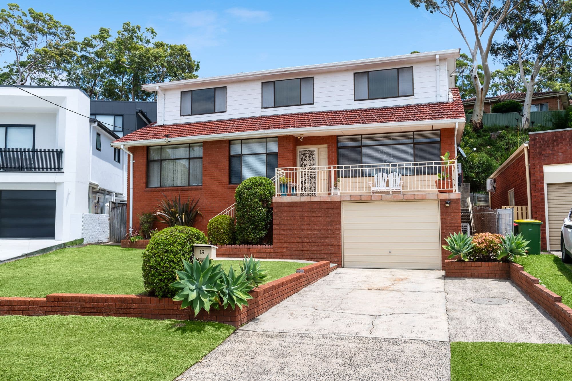 19 Robin Place, Caringbah South NSW 2229, Caringbah South - Image 1