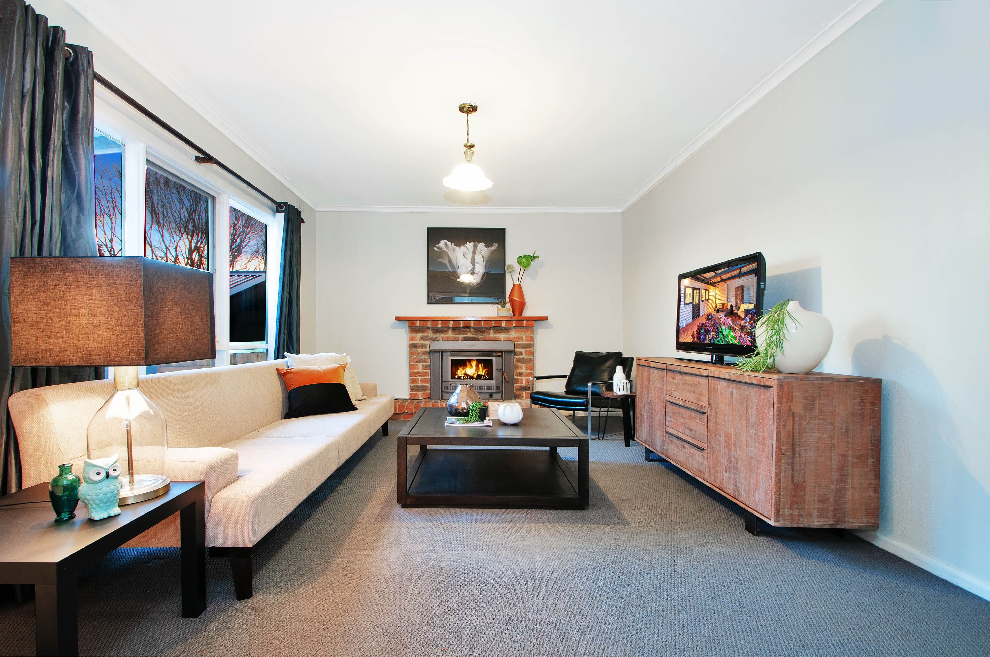10 Diane Crescent, Mooroolbark VIC 3138, Mooroolbark - Thumbnail 2