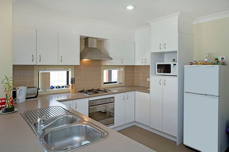 4 Spirula Street, COOMERA QLD 4209, Coomera - Thumbnail 3