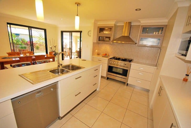 6 Letchford Court, YEPPOON QLD 4703, Yeppoon - Thumbnail 3