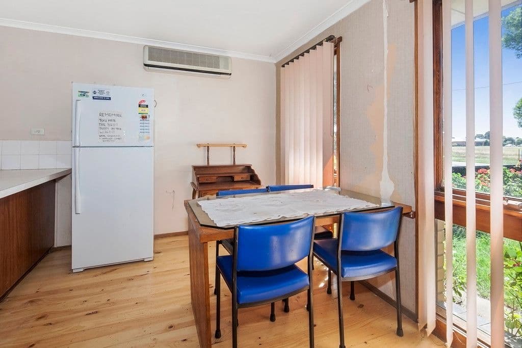 313 Vickers Street, Sebastopol VIC 3356, Sebastopol - Thumbnail 4