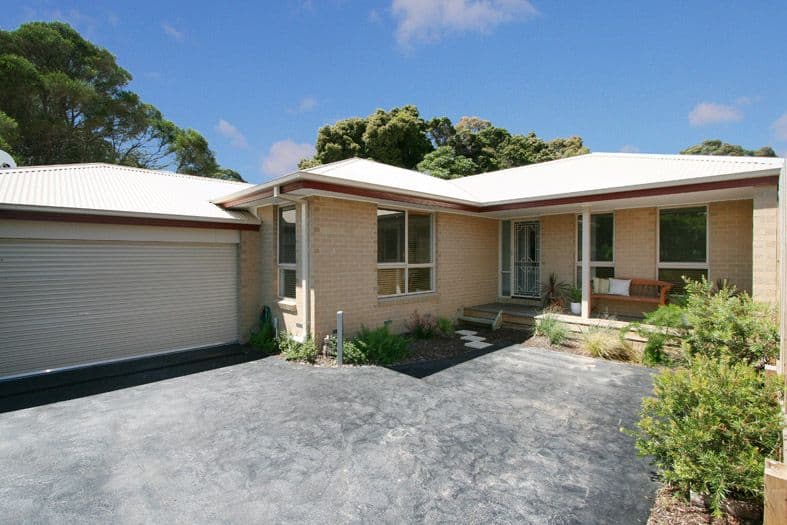 33A Rolling Hills Road, CHIRNSIDE PARK VIC 3116, Chirnside Park - Image 1