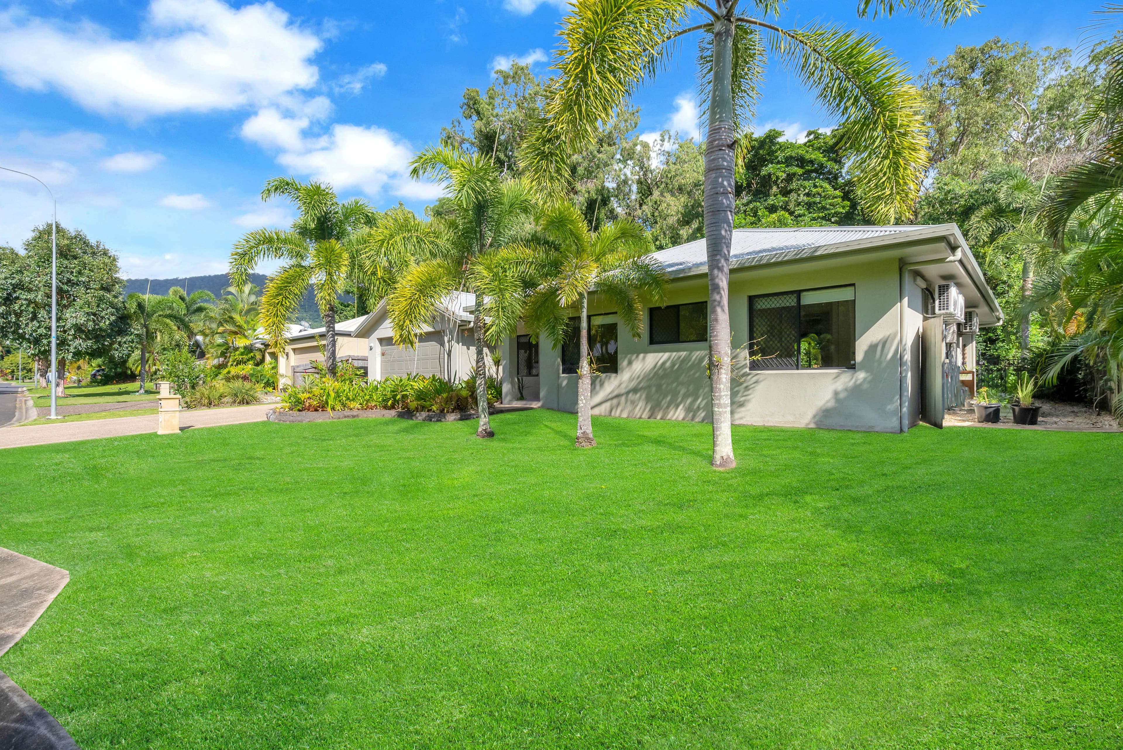 14 Coronado Street, Kewarra Beach QLD 4879, Kewarra Beach - Thumbnail 3