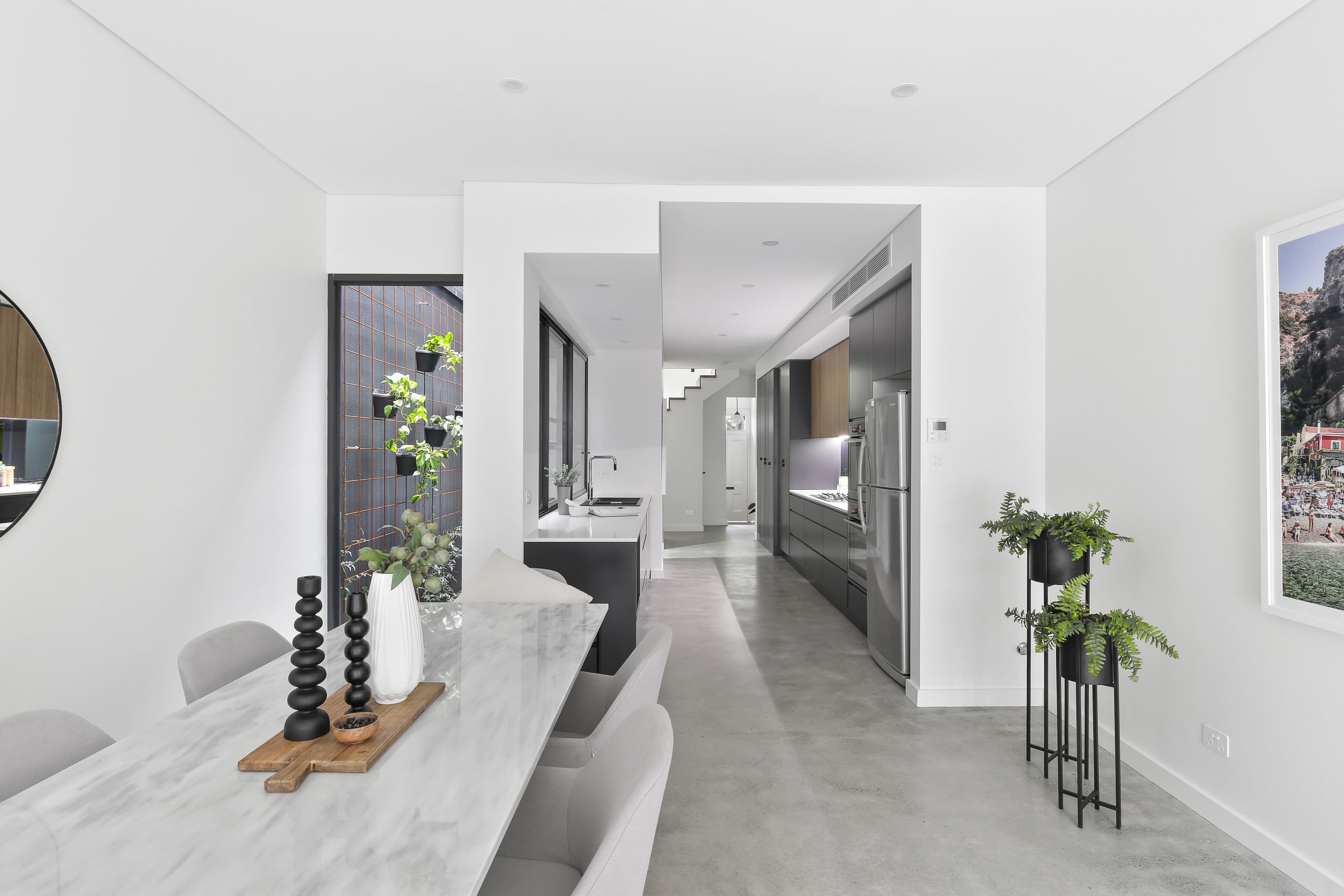 27 Darley Street, Newtown - Image 1
