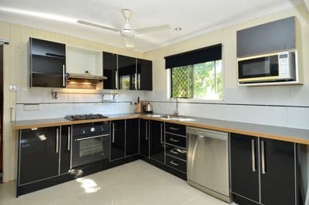 19 Malabar Street, WYNNUM WEST QLD 4178, Wynnum West - Thumbnail 2
