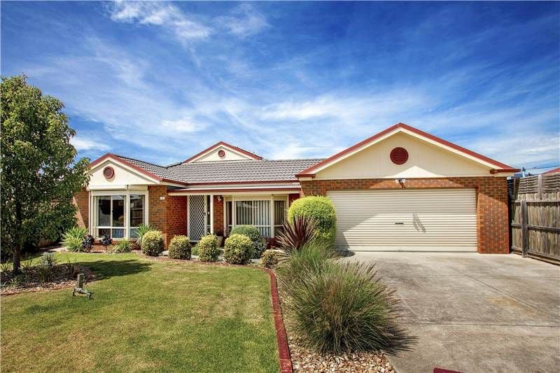 11 Kanowna Place, LARA VIC 3212, Lara - Image 1