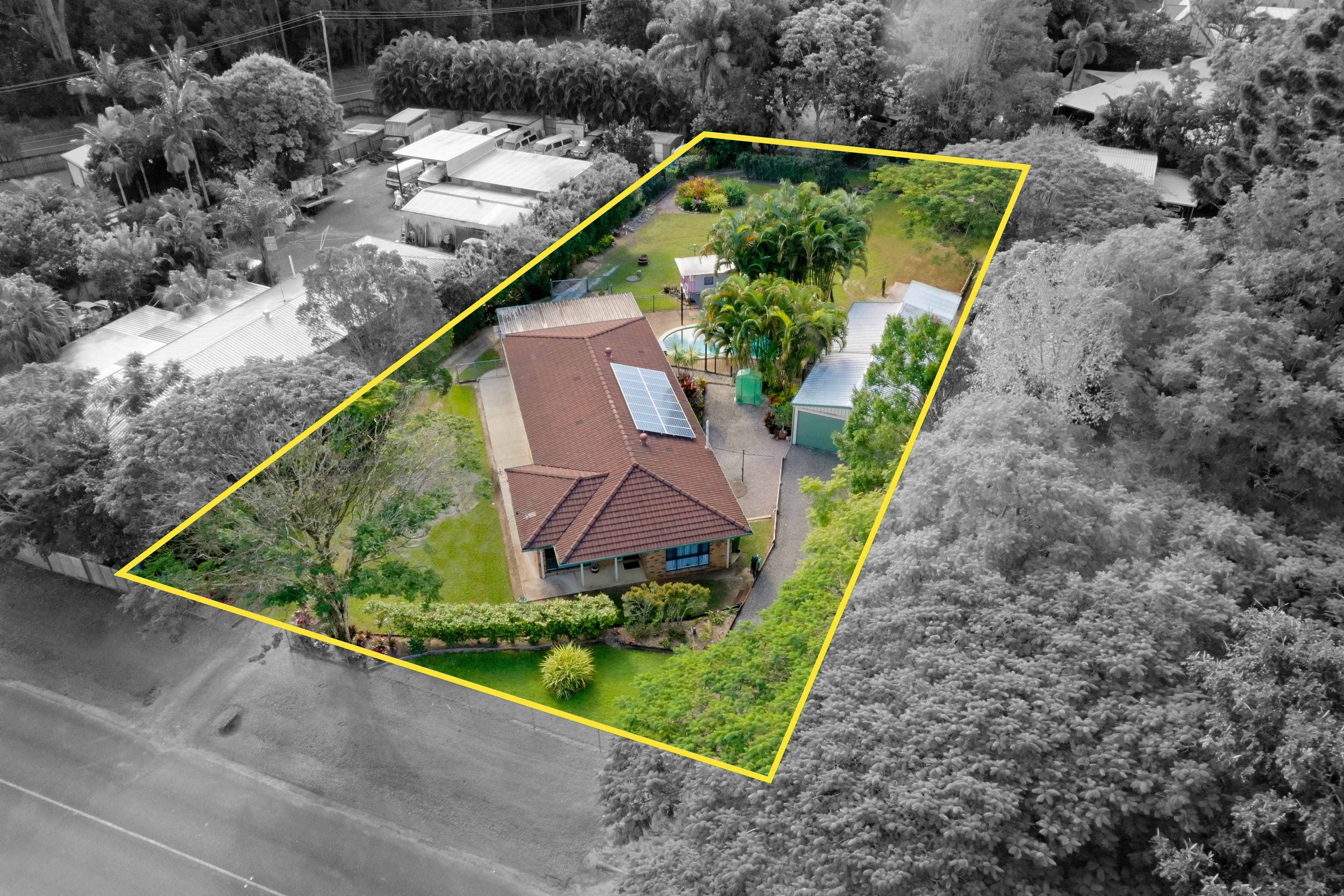43 Bowen Road, Glass House Mountains QLD 4518, Glass House Mountains - Thumbnail 2