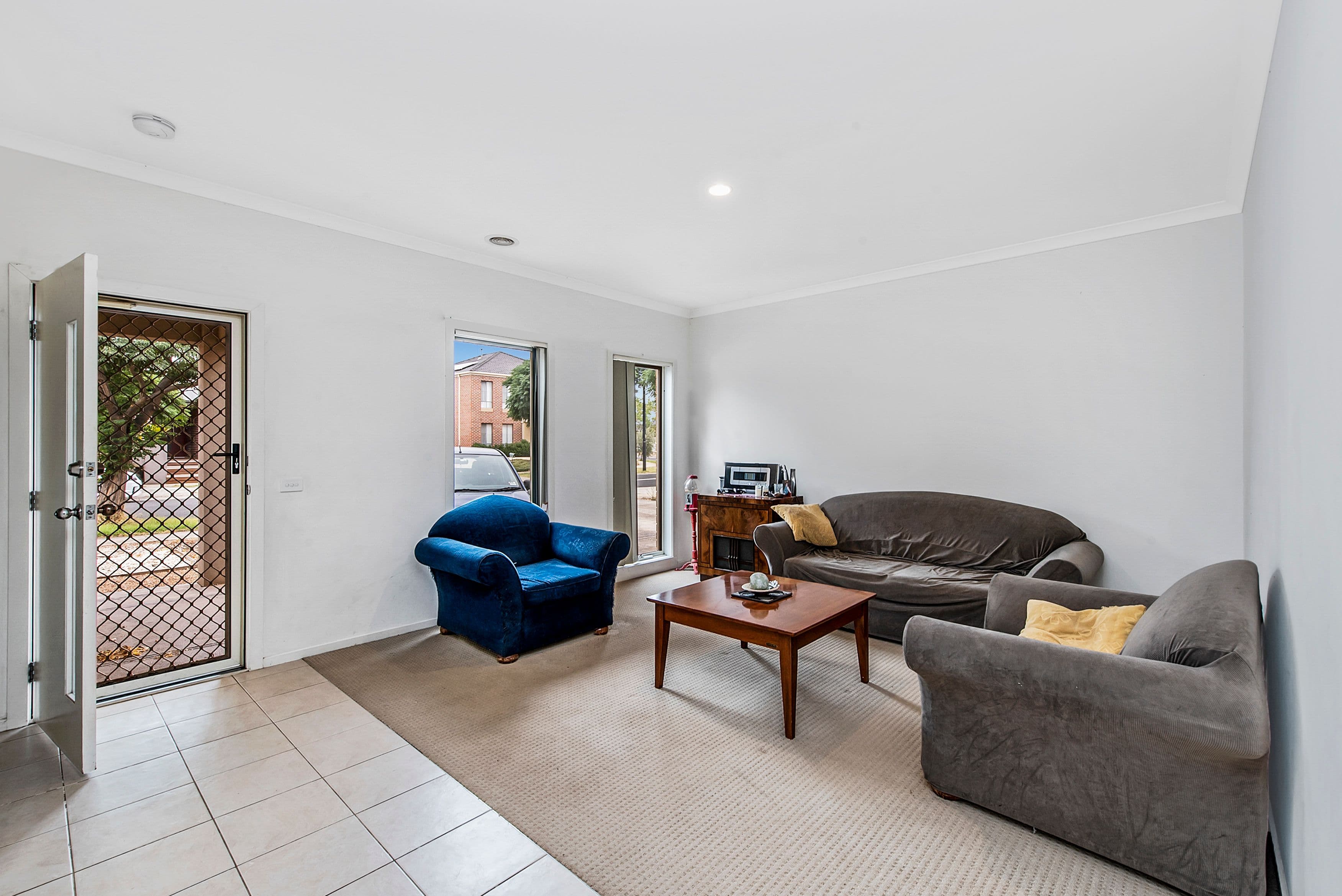 45 Lawson Way, Caroline Springs VIC 3023, Caroline Springs - Thumbnail 2