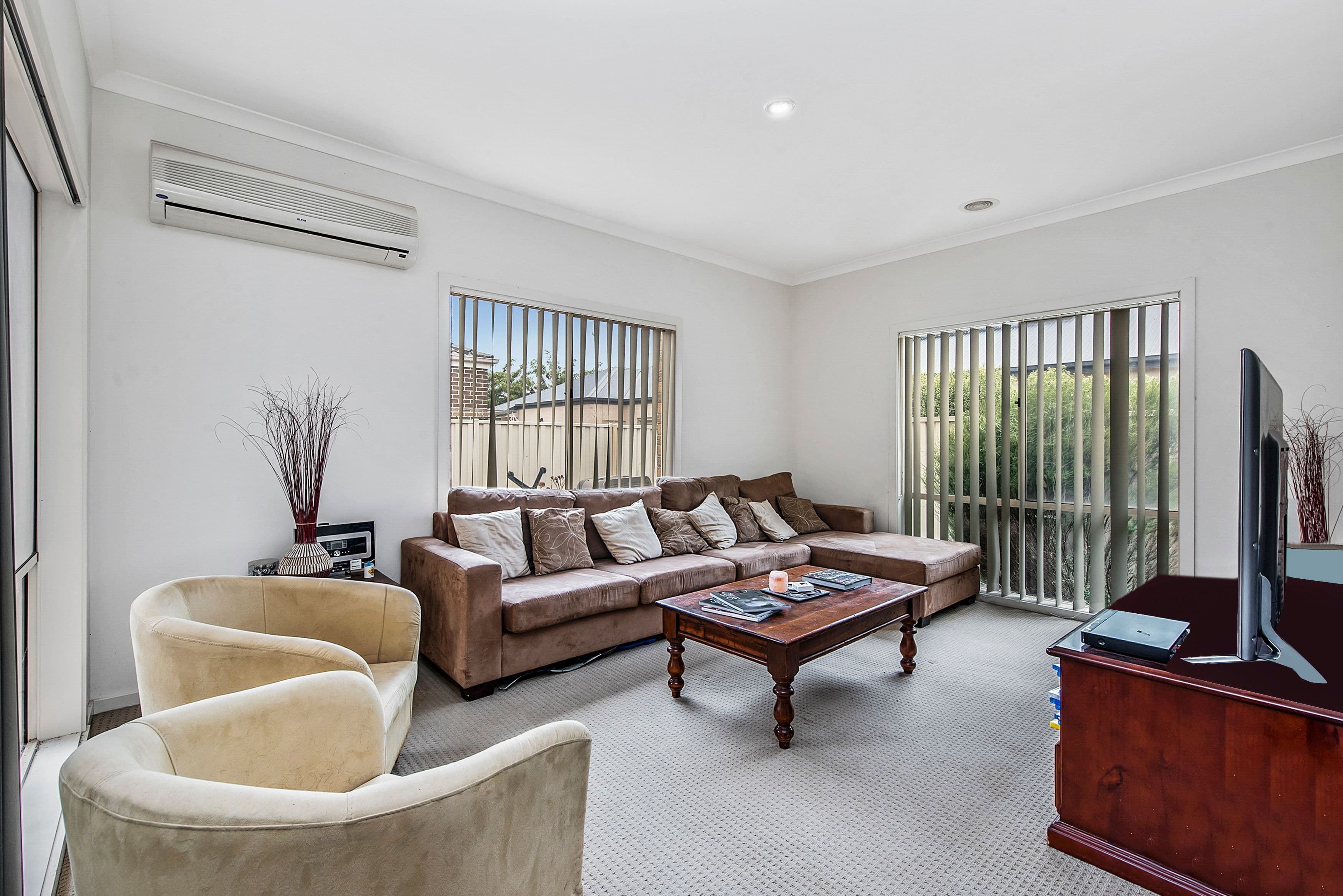 45 Lawson Way, Caroline Springs VIC 3023, Caroline Springs - Thumbnail 6