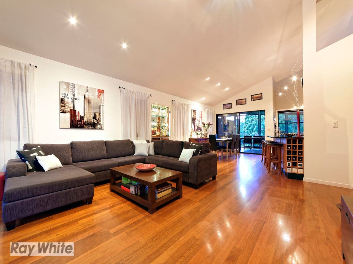 6 First Avenue, Sandgate QLD 4017, Sandgate - Thumbnail 5