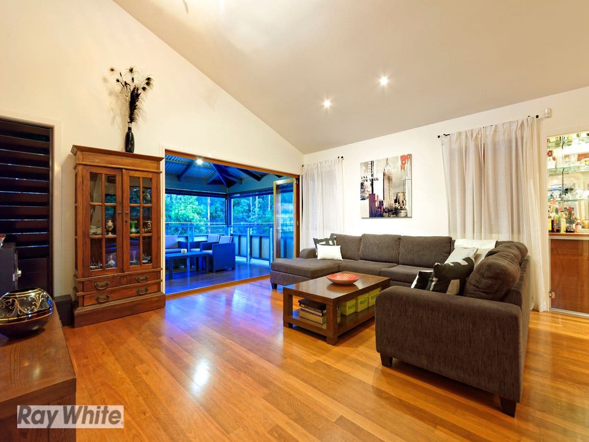 6 First Avenue, Sandgate QLD 4017, Sandgate - Thumbnail 8