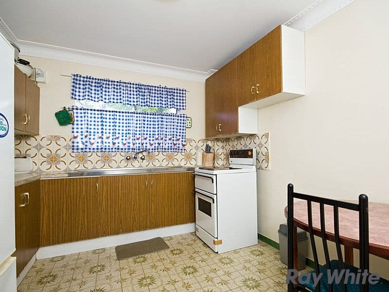 121 Flower Street, NORTHGATE QLD 4013, Northgate - Thumbnail 2