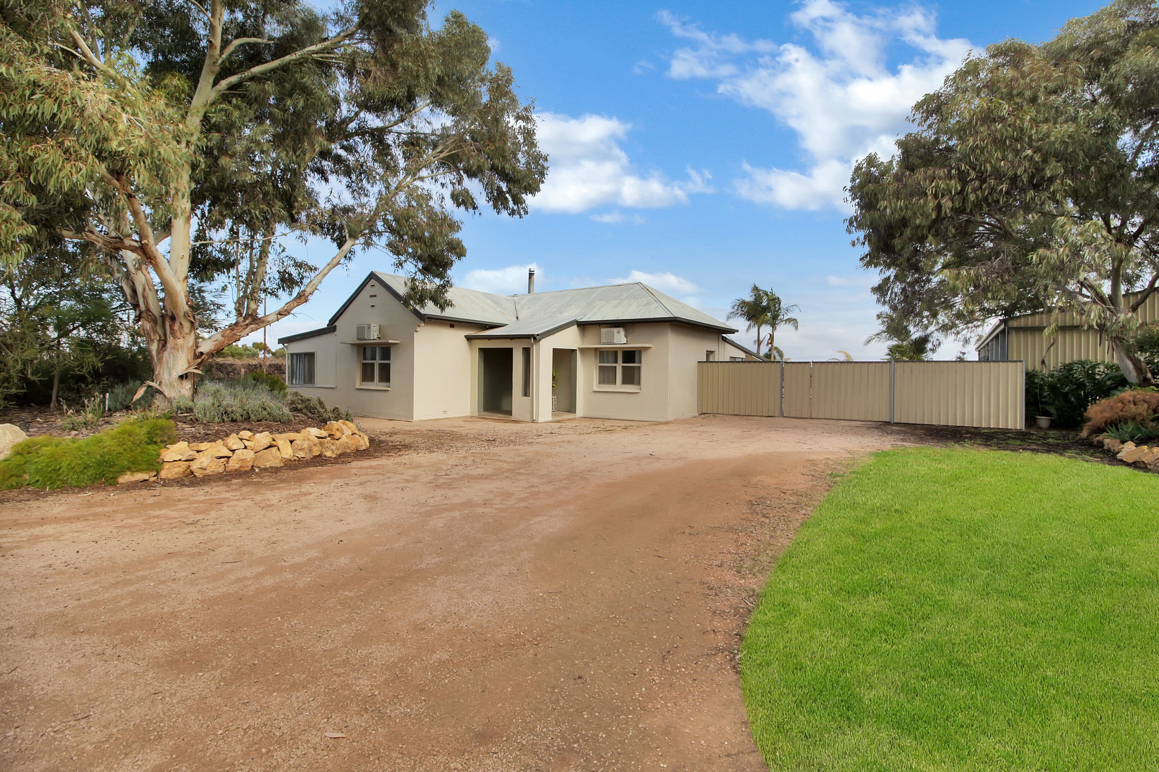 110 Twentyfifth Street, Renmark SA 5341, Renmark South - Image 1